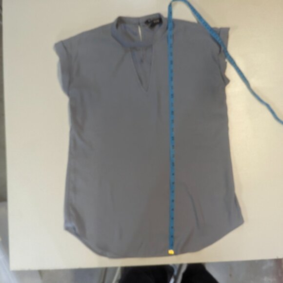 Express Size Small Gray Tunic - Picture 12 of 14